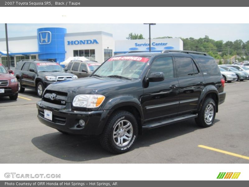Black / Taupe 2007 Toyota Sequoia SR5