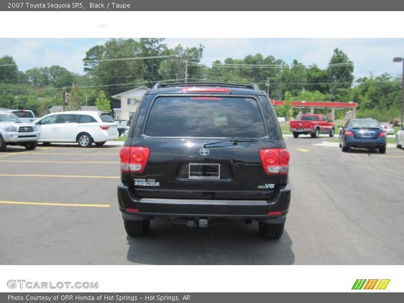 Black / Taupe 2007 Toyota Sequoia SR5