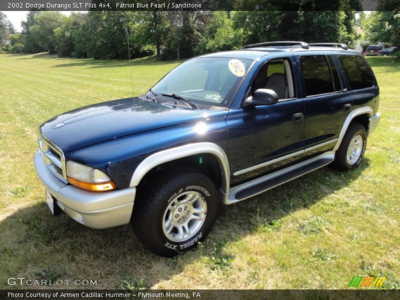 Front 3/4 View of 2002 Durango SLT Plus 4x4