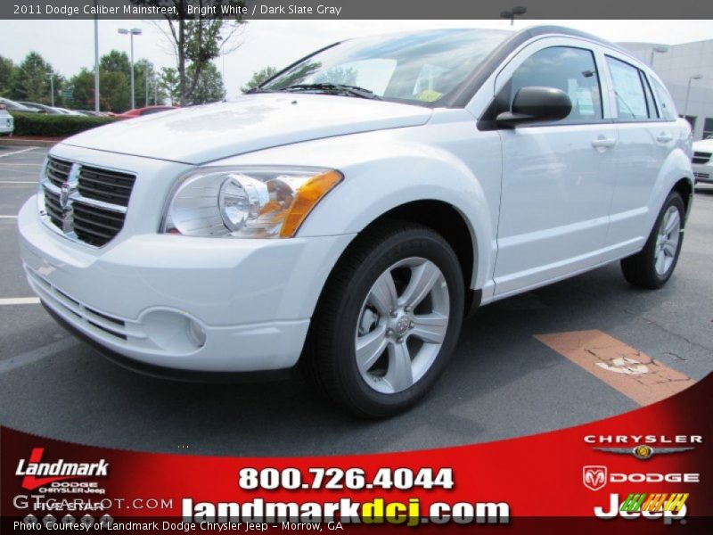 Bright White / Dark Slate Gray 2011 Dodge Caliber Mainstreet