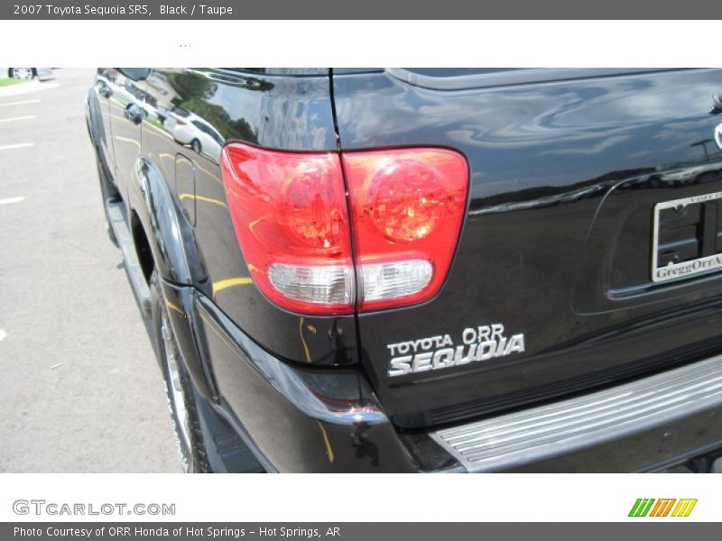 Black / Taupe 2007 Toyota Sequoia SR5