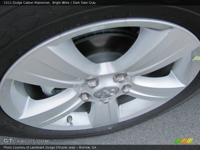 Bright White / Dark Slate Gray 2011 Dodge Caliber Mainstreet