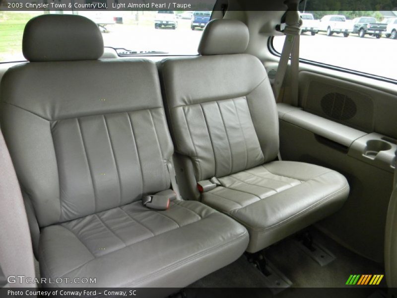  2003 Town & Country LXi Taupe Interior