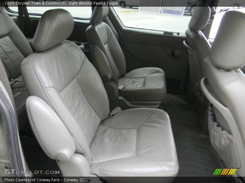  2003 Town & Country LXi Taupe Interior