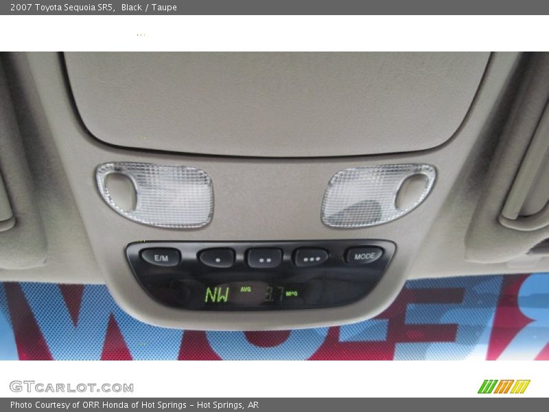 Black / Taupe 2007 Toyota Sequoia SR5