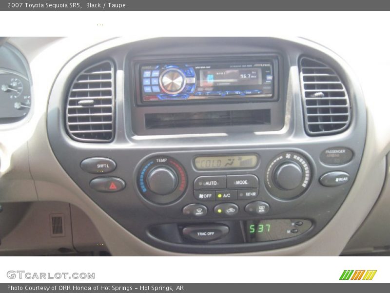 Black / Taupe 2007 Toyota Sequoia SR5