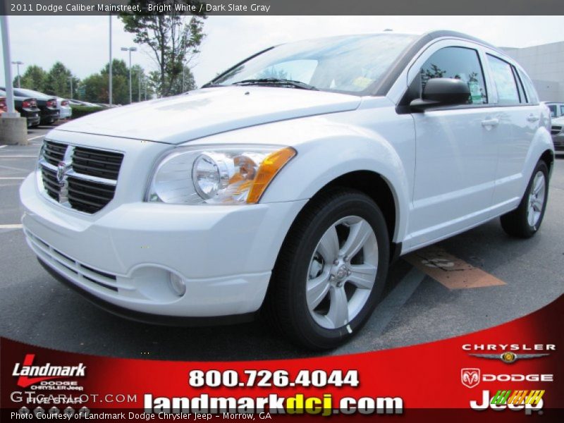Bright White / Dark Slate Gray 2011 Dodge Caliber Mainstreet