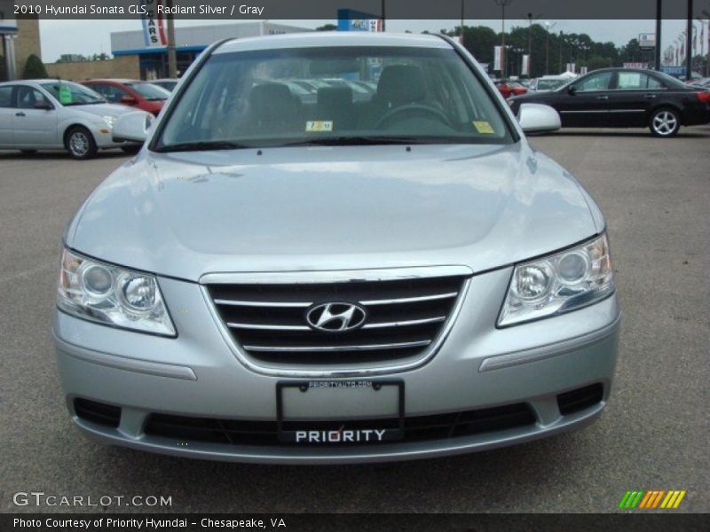 Radiant Silver / Gray 2010 Hyundai Sonata GLS