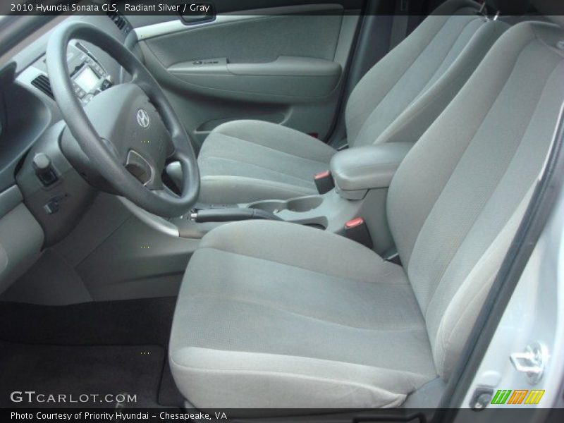 Radiant Silver / Gray 2010 Hyundai Sonata GLS