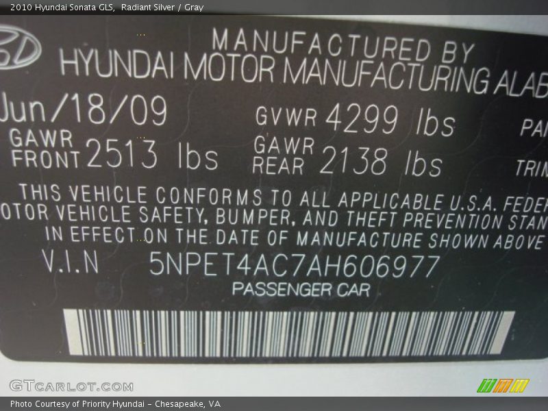 Radiant Silver / Gray 2010 Hyundai Sonata GLS