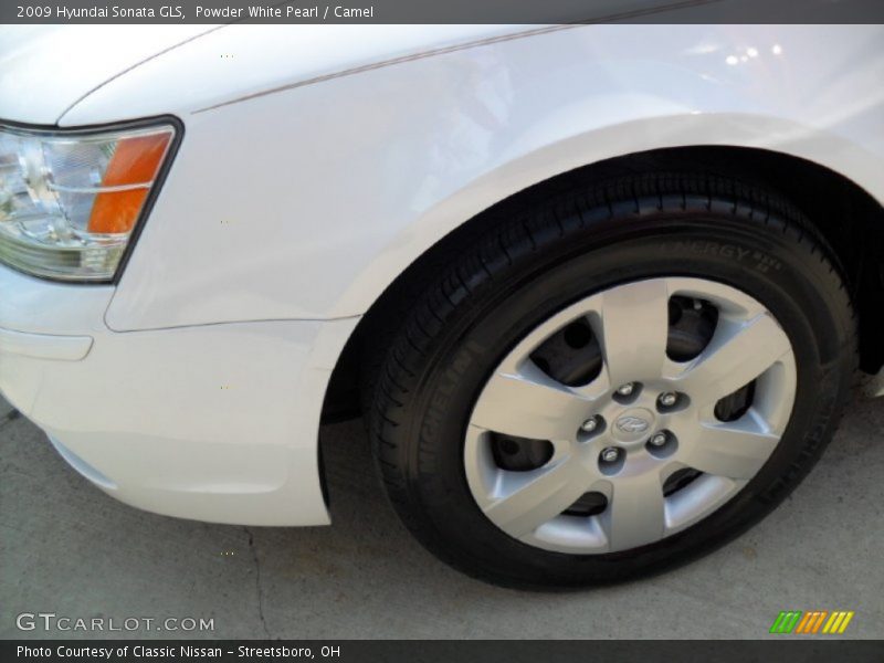 Powder White Pearl / Camel 2009 Hyundai Sonata GLS
