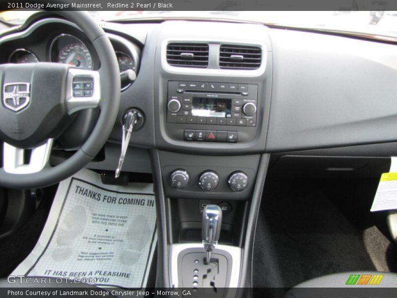 Redline 2 Pearl / Black 2011 Dodge Avenger Mainstreet