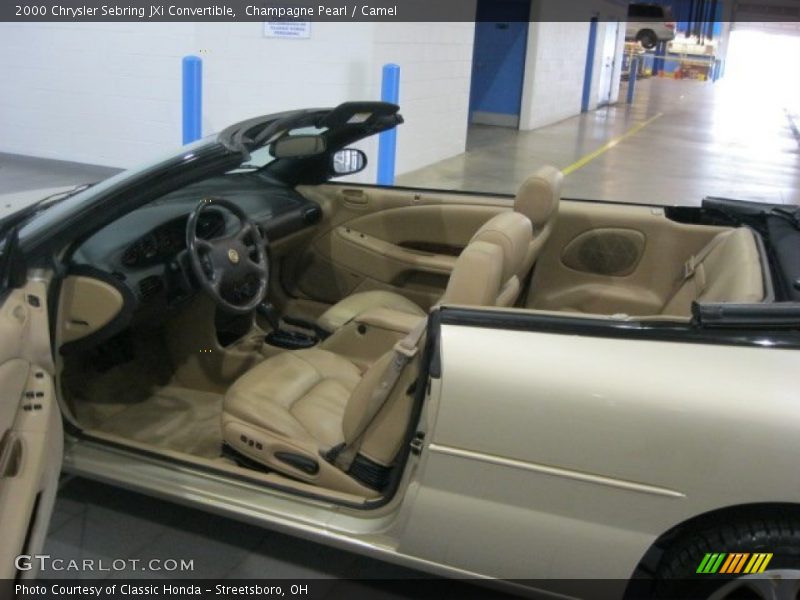 Champagne Pearl / Camel 2000 Chrysler Sebring JXi Convertible