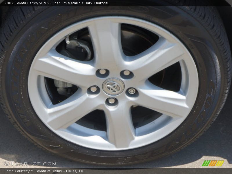 Titanium Metallic / Dark Charcoal 2007 Toyota Camry SE V6