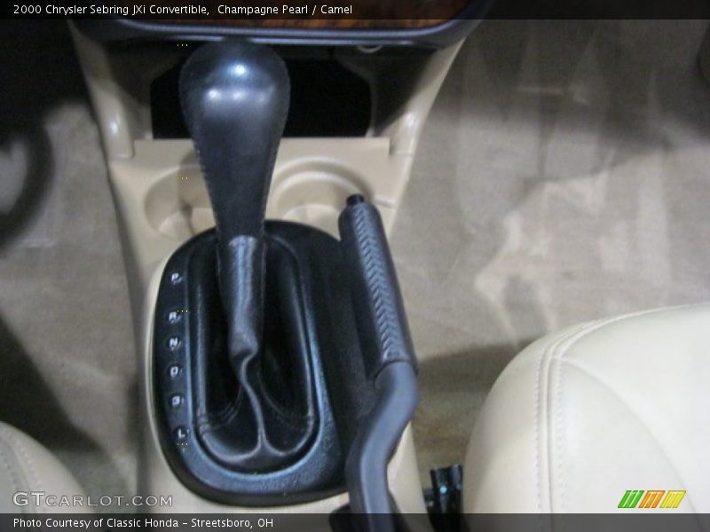 Champagne Pearl / Camel 2000 Chrysler Sebring JXi Convertible