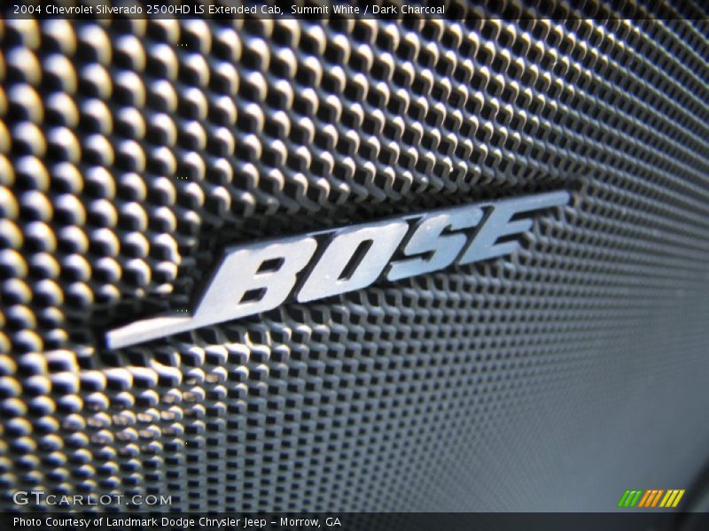 Summit White / Dark Charcoal 2004 Chevrolet Silverado 2500HD LS Extended Cab