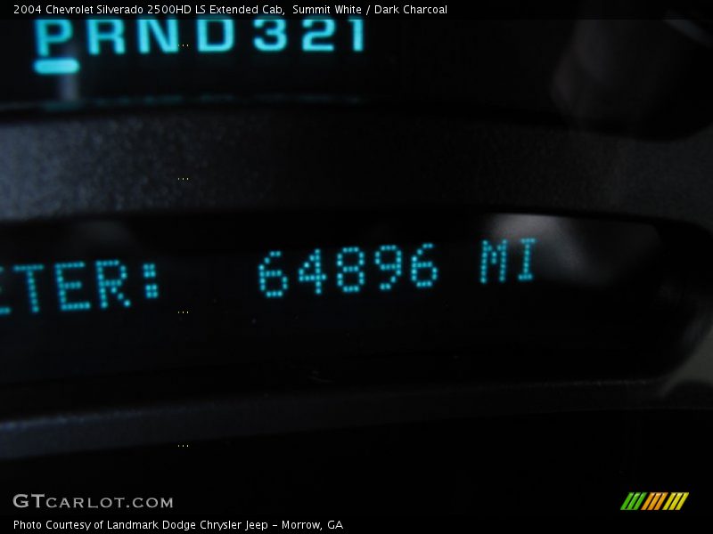 Summit White / Dark Charcoal 2004 Chevrolet Silverado 2500HD LS Extended Cab