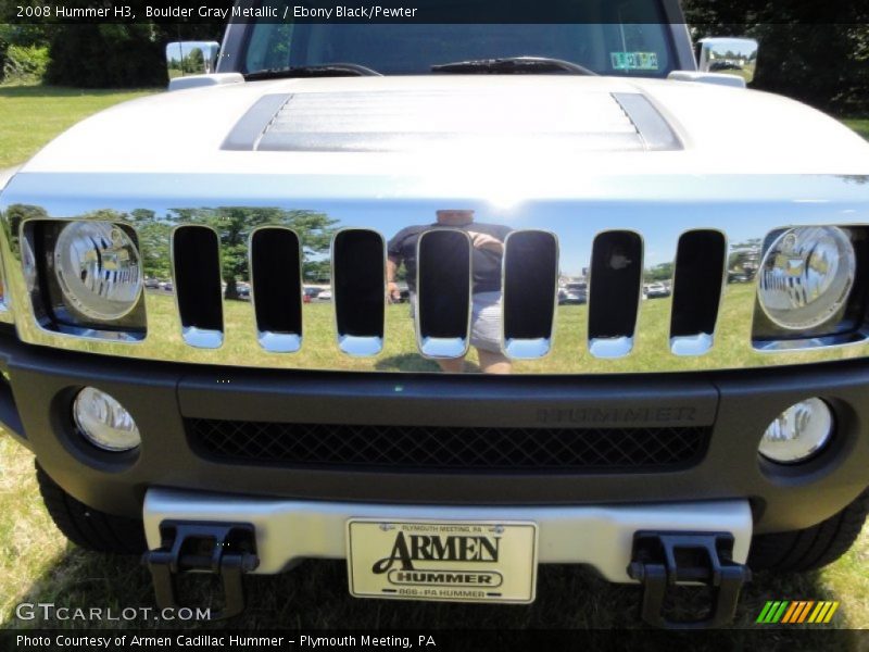 Boulder Gray Metallic / Ebony Black/Pewter 2008 Hummer H3