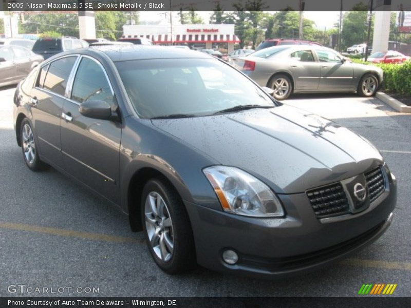 Smoke Metallic / Black 2005 Nissan Maxima 3.5 SE