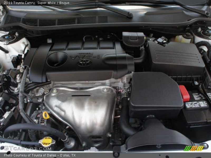 Super White / Bisque 2011 Toyota Camry