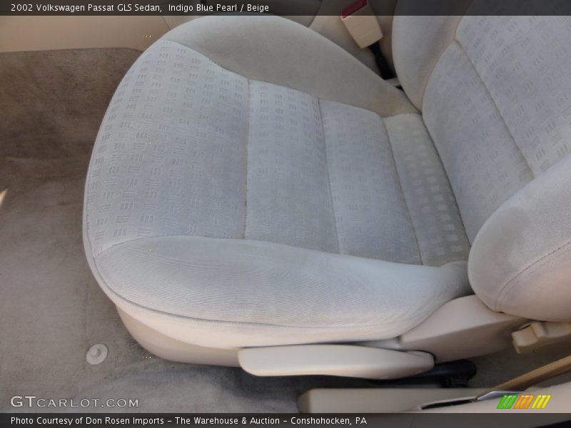 Indigo Blue Pearl / Beige 2002 Volkswagen Passat GLS Sedan