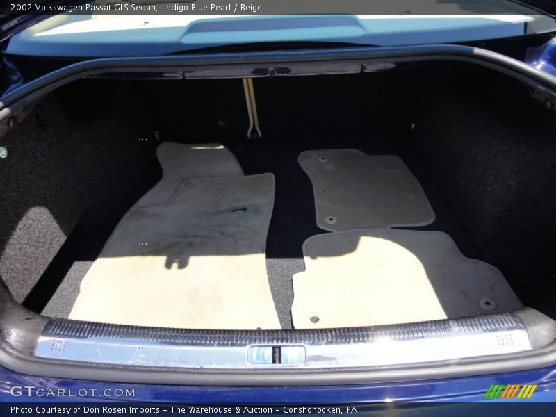 Indigo Blue Pearl / Beige 2002 Volkswagen Passat GLS Sedan