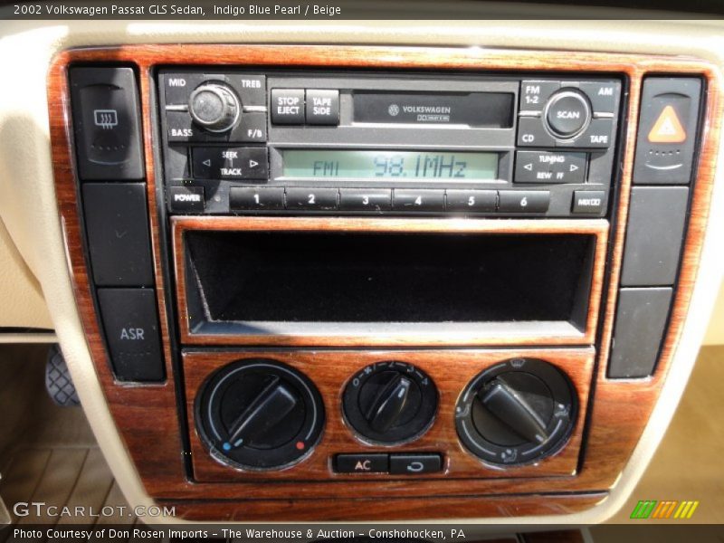 Indigo Blue Pearl / Beige 2002 Volkswagen Passat GLS Sedan