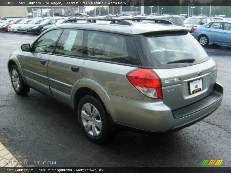 Seacrest Green Metallic / Warm Ivory 2009 Subaru Outback 2.5i Wagon