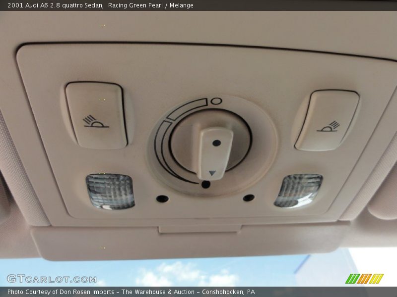 Controls of 2001 A6 2.8 quattro Sedan