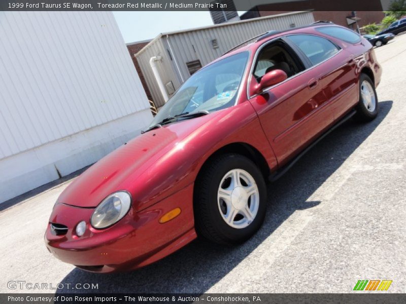 Toreador Red Metallic / Medium Prairie Tan 1999 Ford Taurus SE Wagon