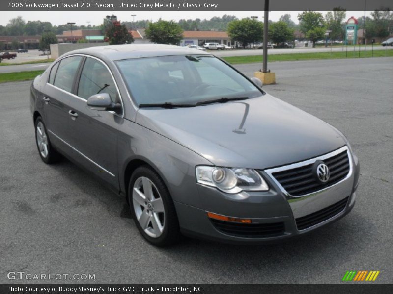 United Grey Metallic / Classic Grey 2006 Volkswagen Passat 2.0T Sedan
