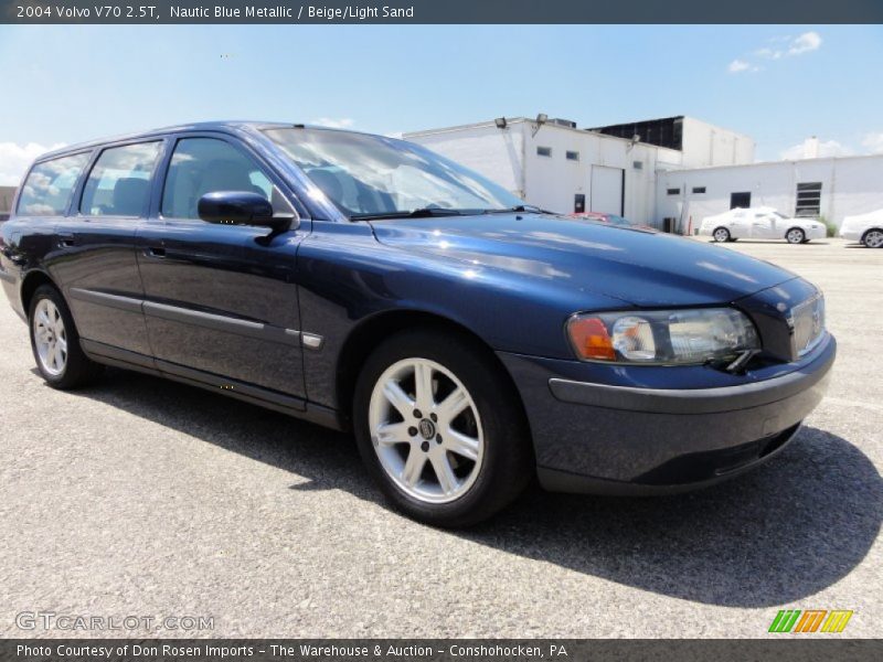 Nautic Blue Metallic / Beige/Light Sand 2004 Volvo V70 2.5T