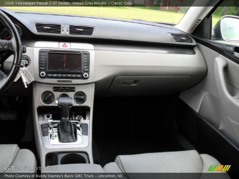 United Grey Metallic / Classic Grey 2006 Volkswagen Passat 2.0T Sedan