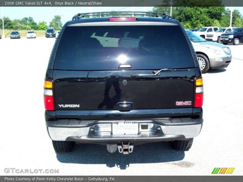 Onyx Black / Neutral/Shale 2006 GMC Yukon SLT 4x4