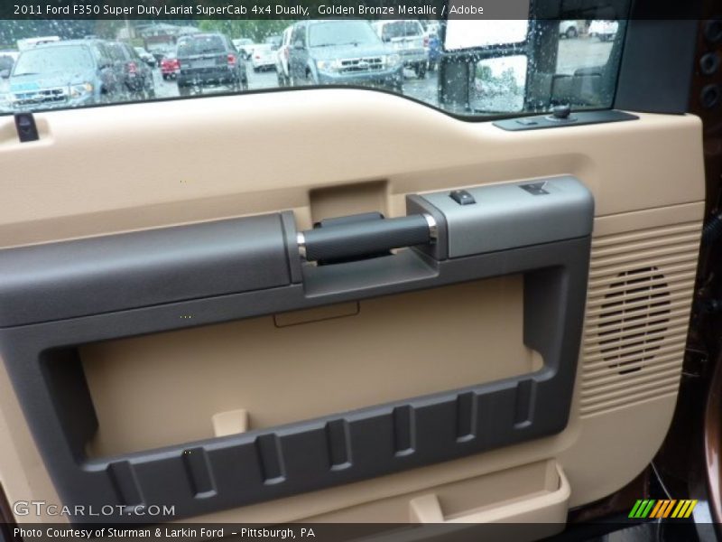 Door Panel of 2011 F350 Super Duty Lariat SuperCab 4x4 Dually
