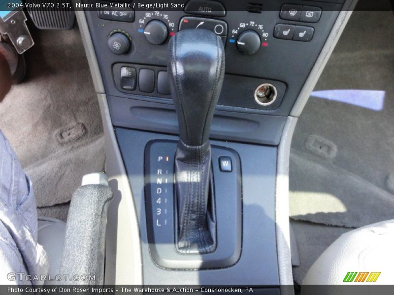  2004 V70 2.5T 5 Speed Automatic Shifter