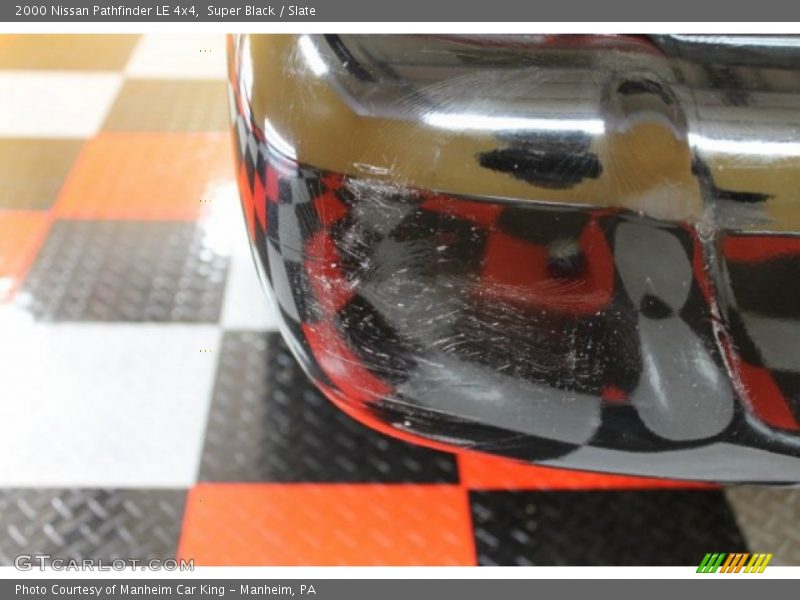 Super Black / Slate 2000 Nissan Pathfinder LE 4x4