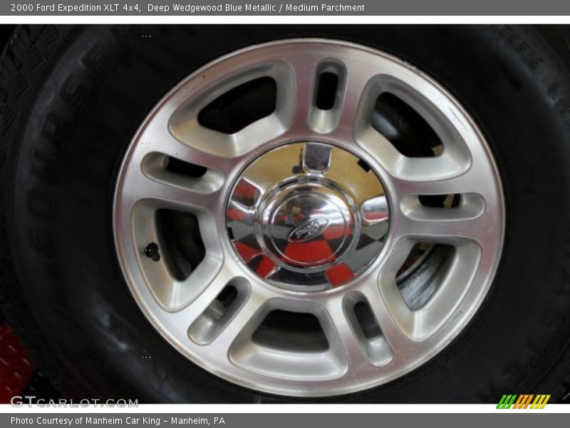  2000 Expedition XLT 4x4 Wheel