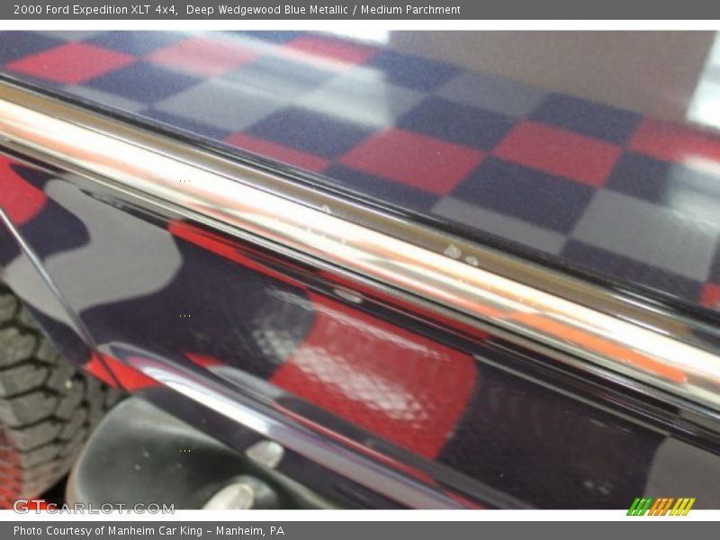 Deep Wedgewood Blue Metallic / Medium Parchment 2000 Ford Expedition XLT 4x4