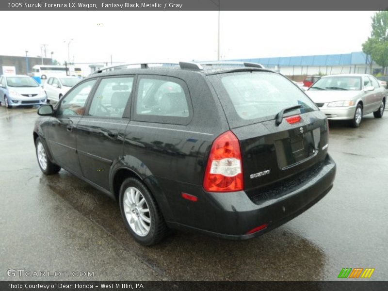 Fantasy Black Metallic / Gray 2005 Suzuki Forenza LX Wagon
