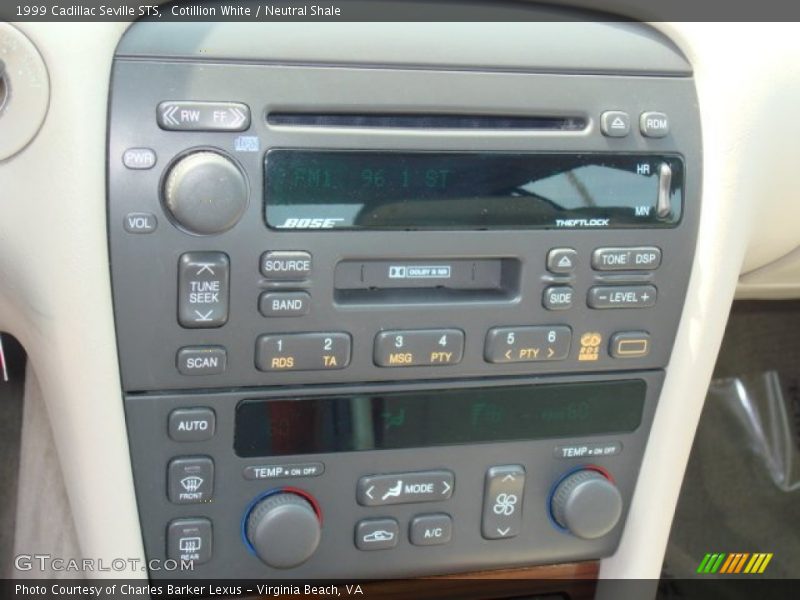 Controls of 1999 Seville STS