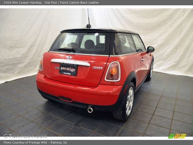 Chili Red / Punch Carbon Black Leather 2009 Mini Cooper Hardtop