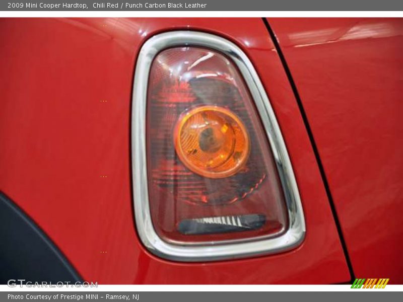 Chili Red / Punch Carbon Black Leather 2009 Mini Cooper Hardtop