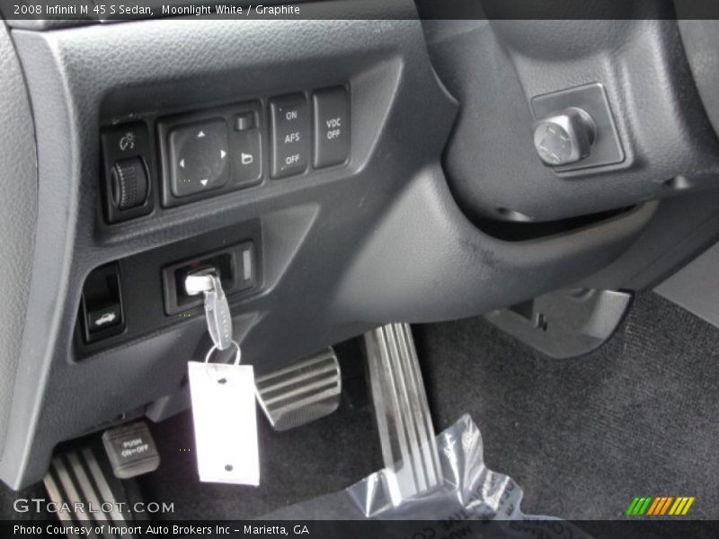 Moonlight White / Graphite 2008 Infiniti M 45 S Sedan