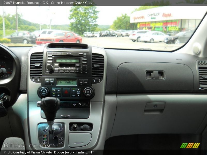 Green Meadow Gray / Gray 2007 Hyundai Entourage GLS
