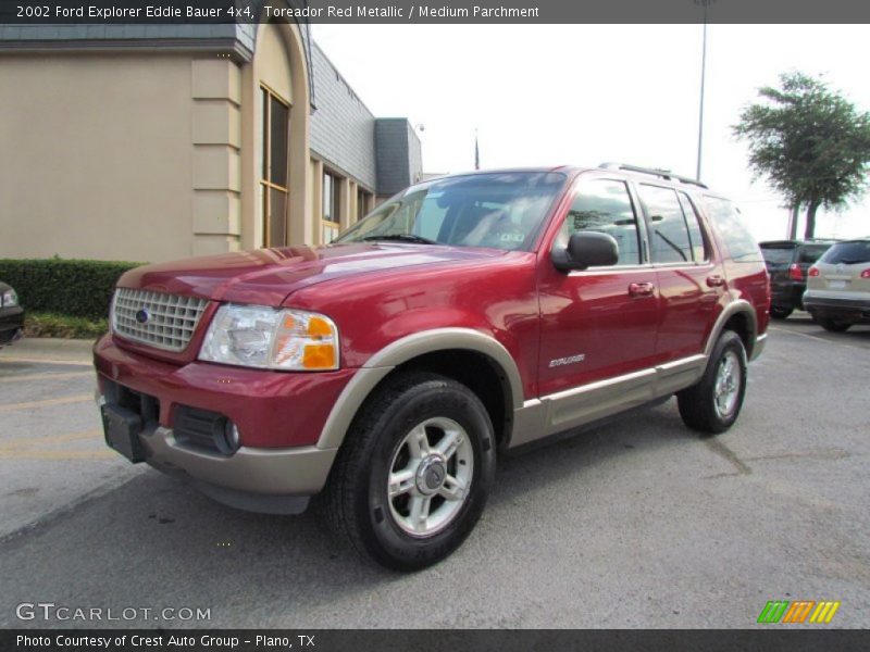 Front 3/4 View of 2002 Explorer Eddie Bauer 4x4