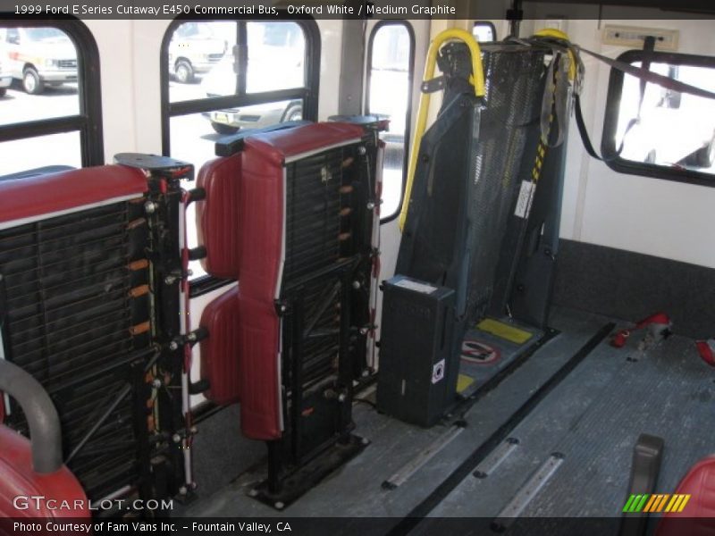 Oxford White / Medium Graphite 1999 Ford E Series Cutaway E450 Commercial Bus