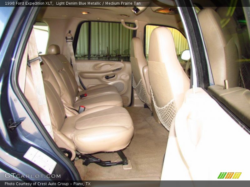 Light Denim Blue Metallic / Medium Prairie Tan 1998 Ford Expedition XLT