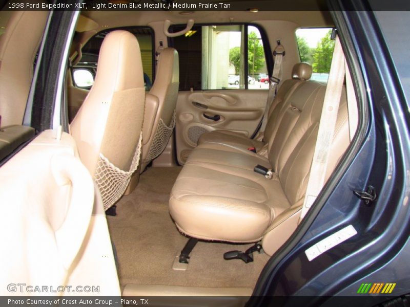 Light Denim Blue Metallic / Medium Prairie Tan 1998 Ford Expedition XLT