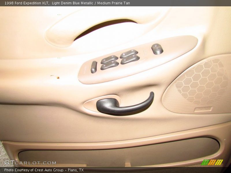 Light Denim Blue Metallic / Medium Prairie Tan 1998 Ford Expedition XLT